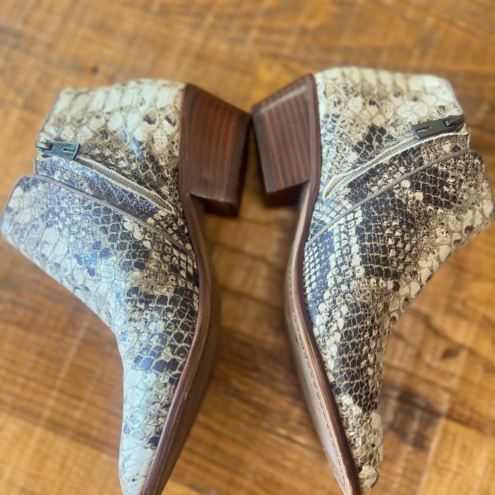 Sam Edelman Petty Ankle Bootie Python Snakeskin W… - image 4